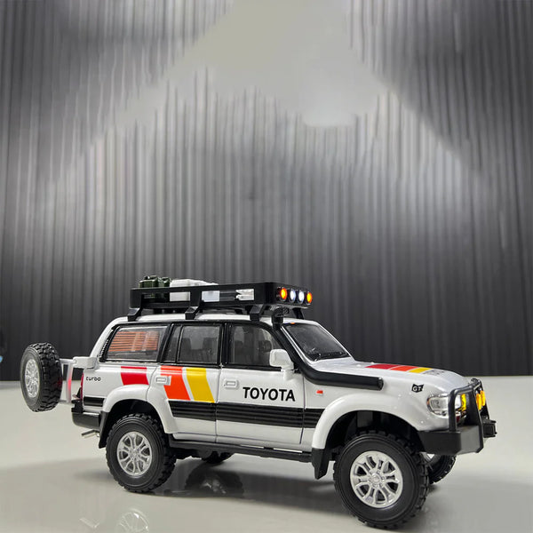 1:24 Scale Toyota Land Cruiser LC80 Diecast Model - Metal Car with Lights & Sound