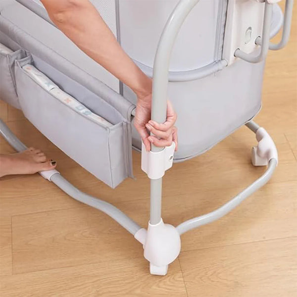 Mastela 3-in-1 Bedside Sleeper Bassinet