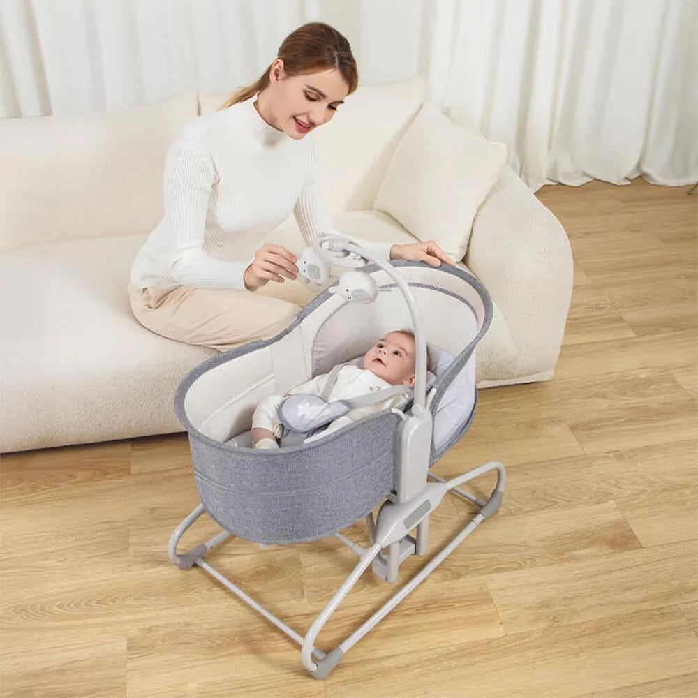 Mastela 4-in-1 Multi-Functional Bassinet Main image