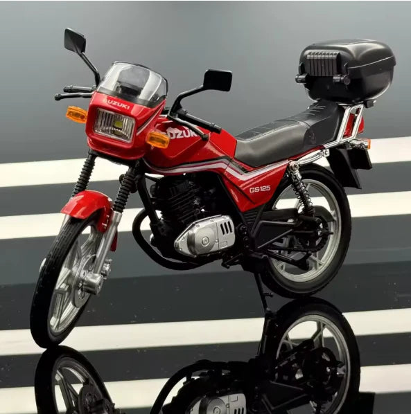 1:12 Suzuki GS125 Motorcycle Model - Diecast Metal Bike Collectible