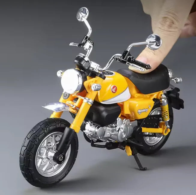 1:12 Scale Honda Monkey Die-Cast Motorcycle Model - Mini Bike Alloy Collectible Secondary image