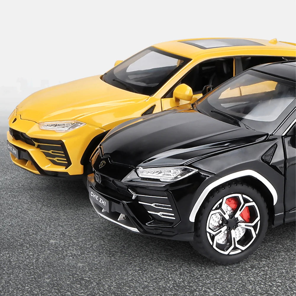 1:24 Scale Lamborghini Urus Die-Cast Model - Alloy SUV with Opening Doors & Hood
