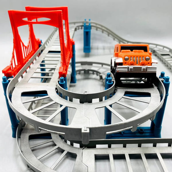 30-Piece Urban Jeep Track Set - Motorized Off-Road Racing Track with Vehicle