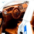 1:24 Scale Toyota Land Cruiser Police Car - Die-Cast Model with Light & Sound