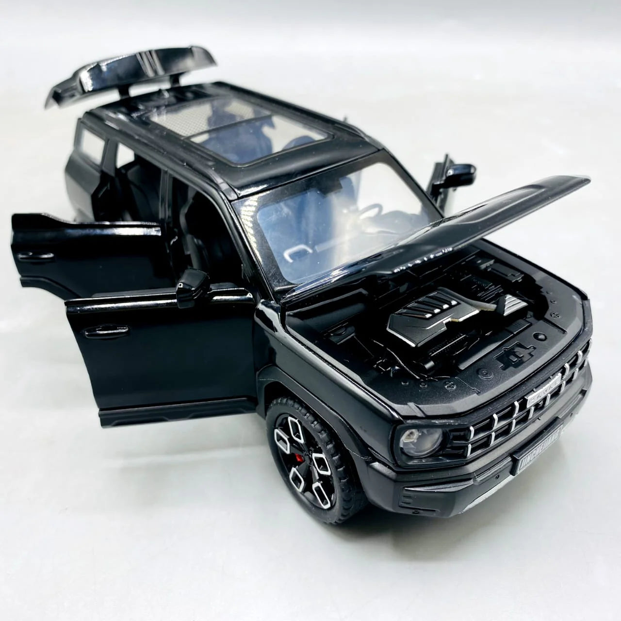 1:24 Diecast Haval X Dog Model Car - Pull-Back Action with Light & Sound Effects