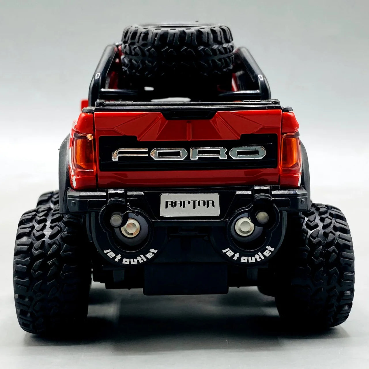 1:24 Scale Ford Raptor Die-Cast Model - With Light, Sound & Smoke Effects