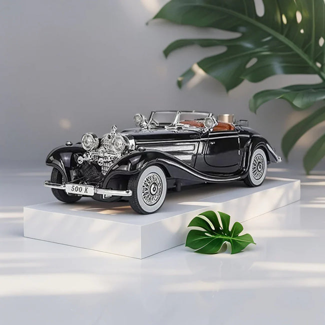 1:24 Scale Mercedes-Benz 500K Die-Cast Model - Classic Alloy with Light & Sound Main Image
